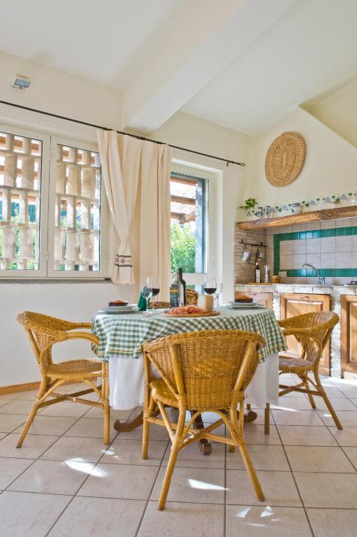 Agriturismo Valle Siriaca Castelnuovo Di Porto Екстер'єр фото